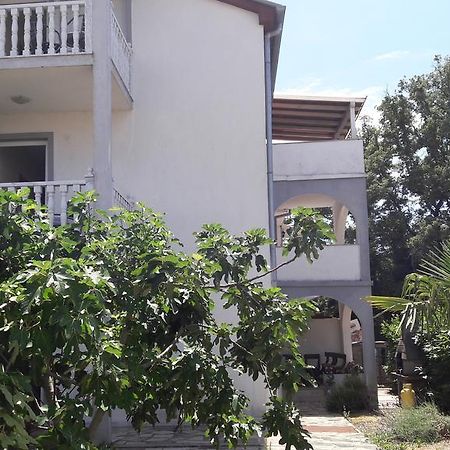 Apartments Malinska-Kajkic Exterior photo