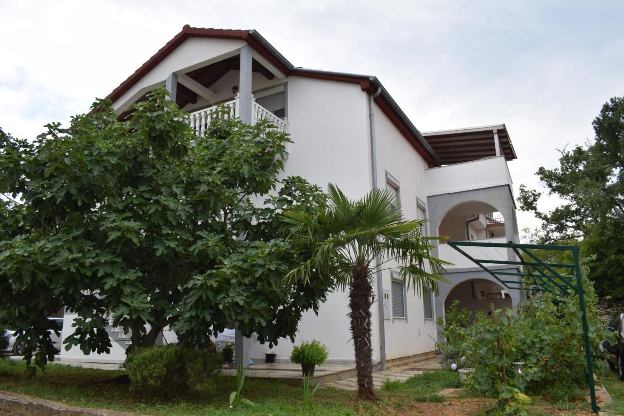 Apartments Malinska-Kajkic Exterior photo